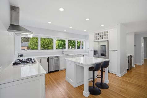 116 North Pine Avenue Arlington Heights IL 60004