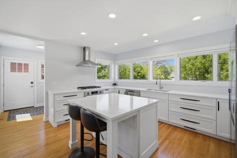 116 North Pine Avenue Arlington Heights IL 60004
