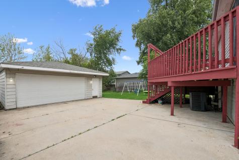 16242 92ND Avenue Orland Hills IL 60487