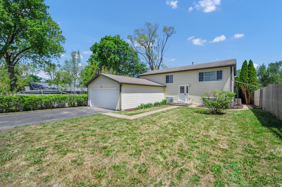 34841 North Oakside Avenue Ingleside IL 60041