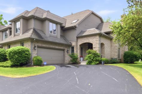 1398 Medinah Drive Itasca IL 60143