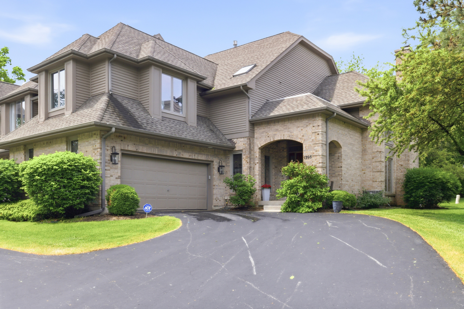 1398 Medinah Drive Itasca IL 60143