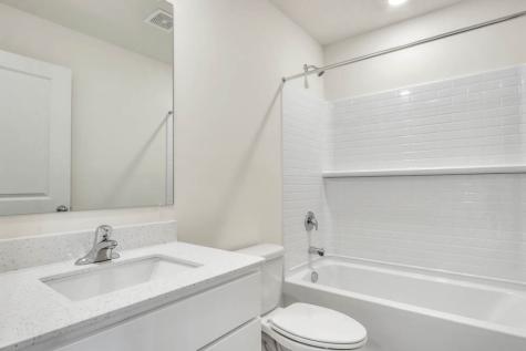 428 Lakeshore Court St. Charles IL 60174
