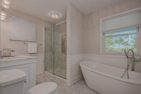 702 Maple Lane Geneva IL 60134