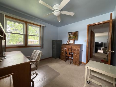 460 Dennis Avenue Bradley IL 60915