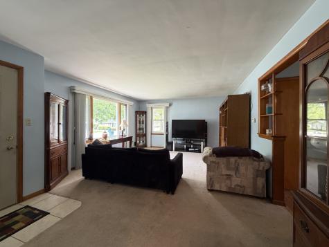 460 Dennis Avenue Bradley IL 60915