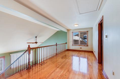 8732 West Surrey Park Palos Hills IL 60465