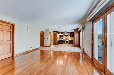 8732 West Surrey Park Palos Hills IL 60465