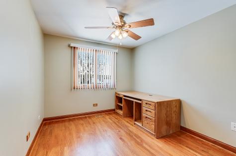 8732 West Surrey Park Palos Hills IL 60465