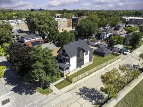 928 Lyman Avenue Oak Park IL 60304