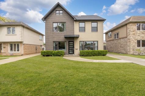 8277 North Wisner Street Niles IL 60714