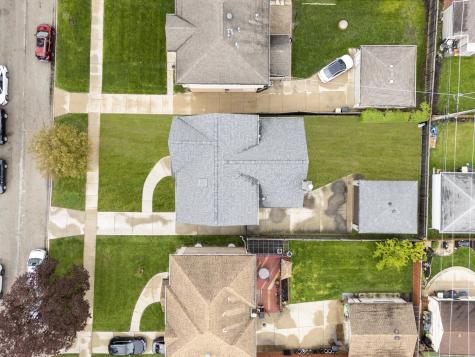 8277 North Wisner Street Niles IL 60714