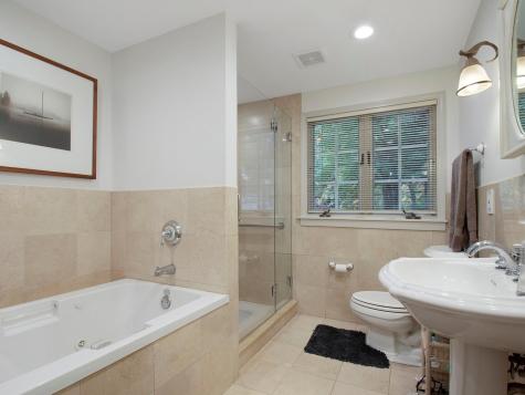 1850 North Mulford Road Rockford IL 61107