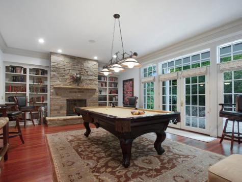 1850 North Mulford Road Rockford IL 61107