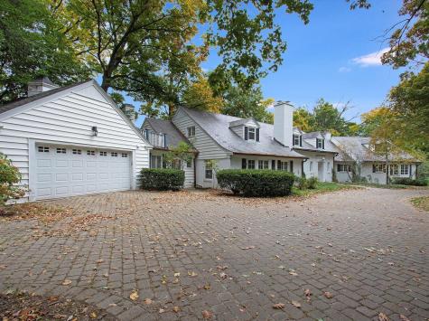 1850 North Mulford Road Rockford IL 61107