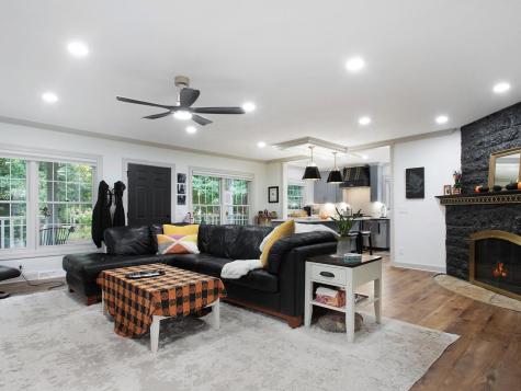 1850 North Mulford Road Rockford IL 61107