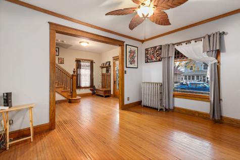 610 Watson Street Aurora IL 60505