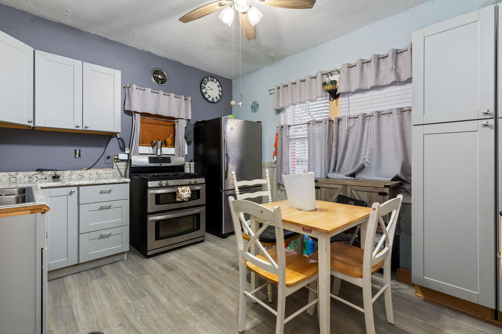 610 Watson Street Aurora IL 60505