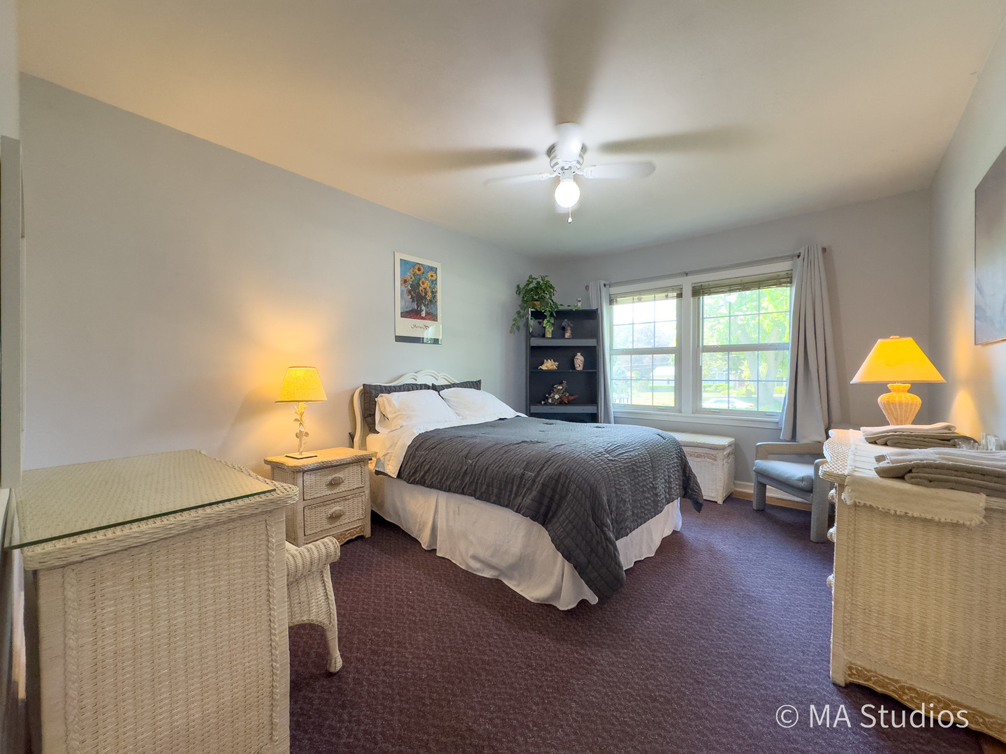 1219 Golf Lane Wheaton IL 60189