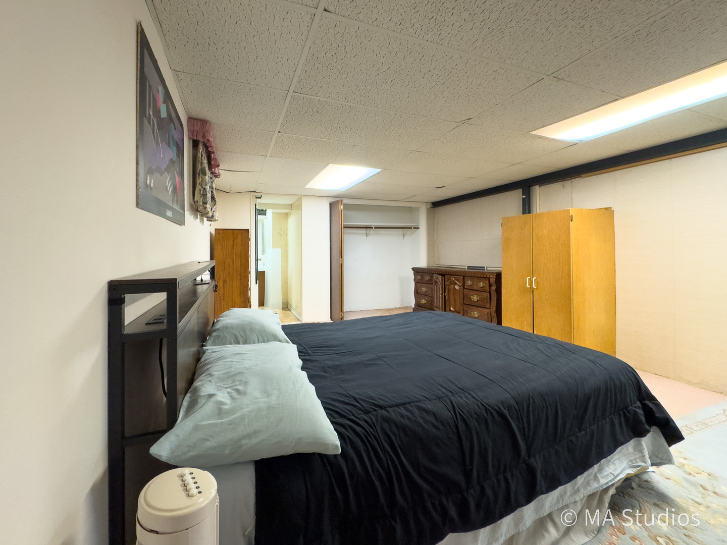 1219 Golf Lane Wheaton IL 60189