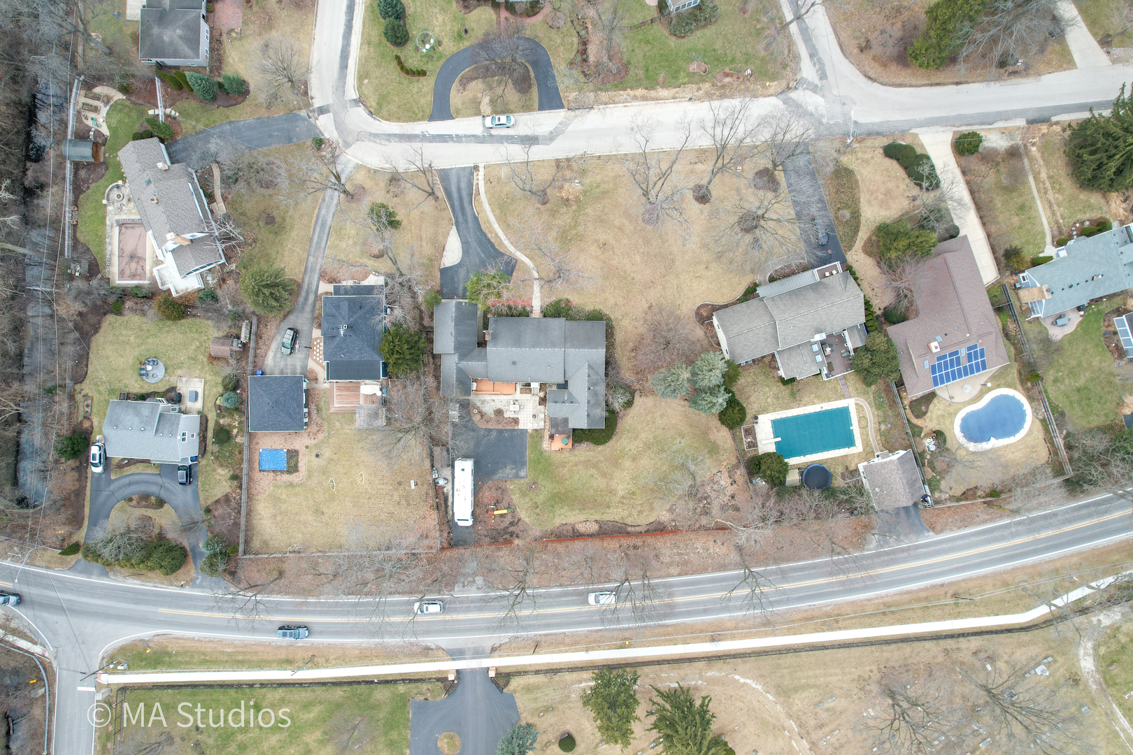 1219 Golf Lane Wheaton IL 60189