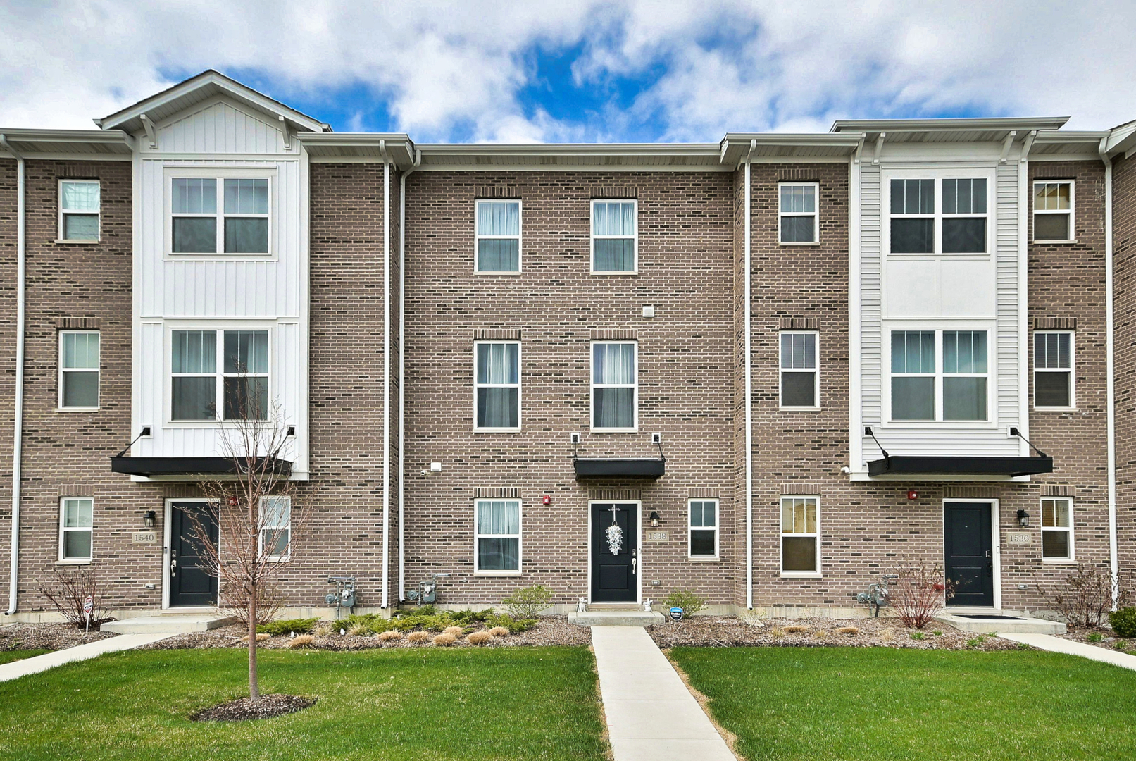 1538 Times Drive Des Plaines IL 60018