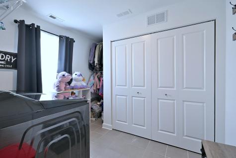 1538 Times Drive Des Plaines IL 60018