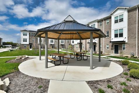 1538 Times Drive Des Plaines IL 60018