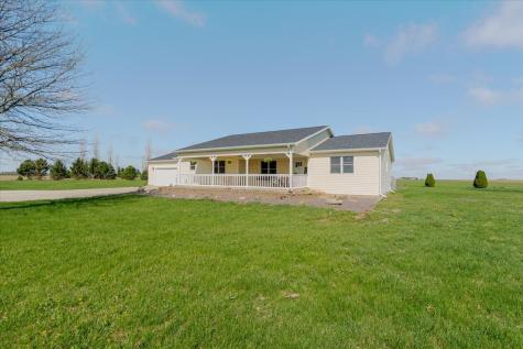 1388 East 2950 North Road Mansfield IL 61854