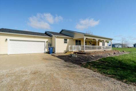 1388 East 2950 North Road Mansfield IL 61854