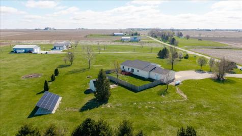 1388 East 2950 North Road Mansfield IL 61854
