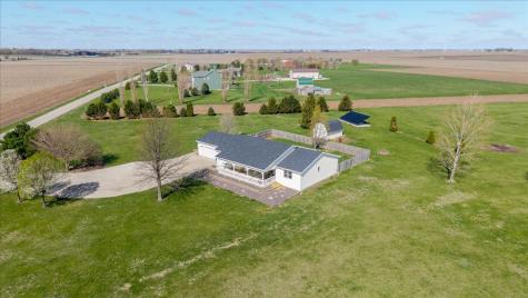 1388 East 2950 North Road Mansfield IL 61854