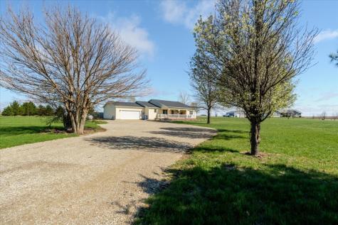 1388 East 2950 North Road Mansfield IL 61854
