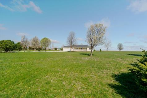 1388 East 2950 North Road Mansfield IL 61854