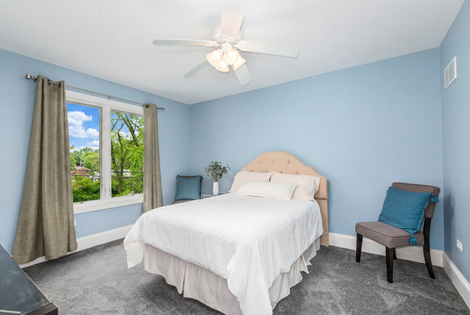 4736 Devon Avenue Lisle IL 60532