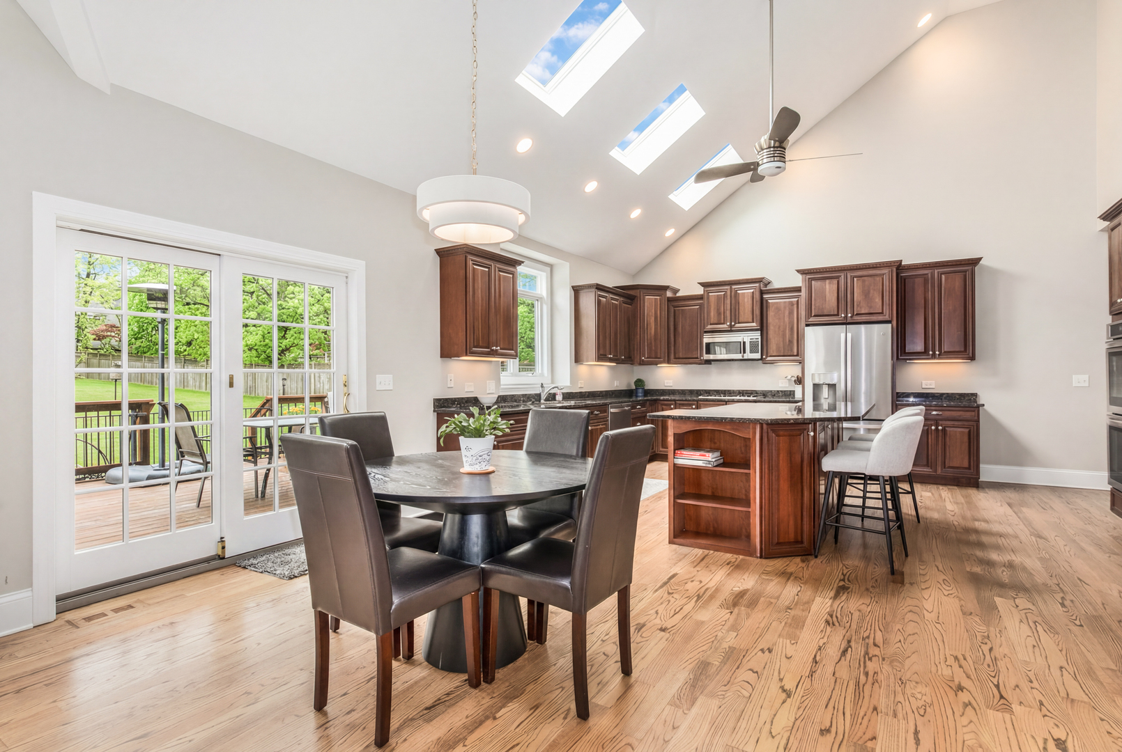 4736 Devon Avenue Lisle IL 60532