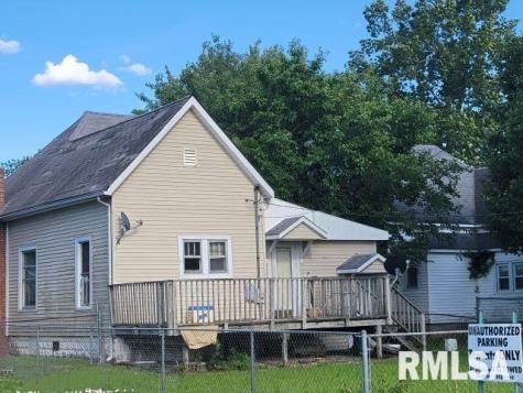 617 North 14th Street Herrin IL 62948