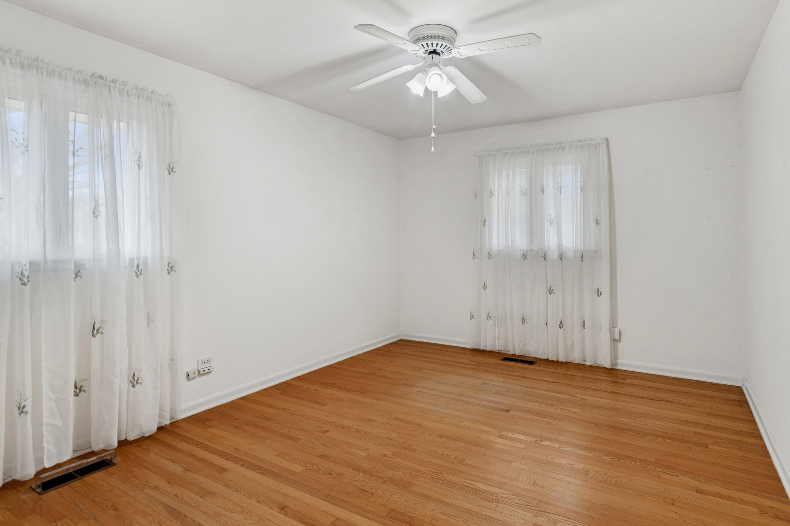 209 Herbert Street Downers Grove IL 60515