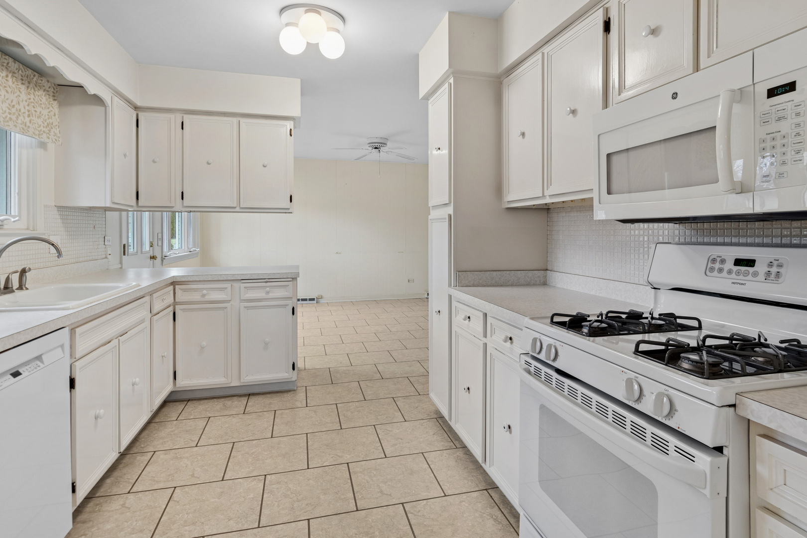 209 Herbert Street Downers Grove IL 60515