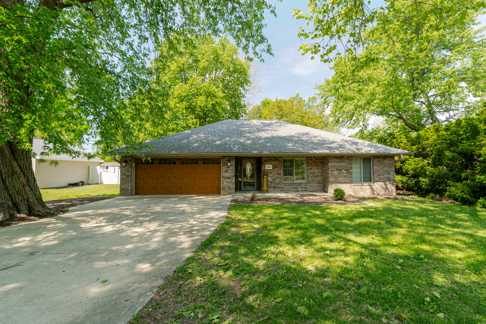 3018 Springfield Road East Peoria IL 61611