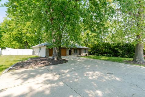 3018 Springfield Road East Peoria IL 61611