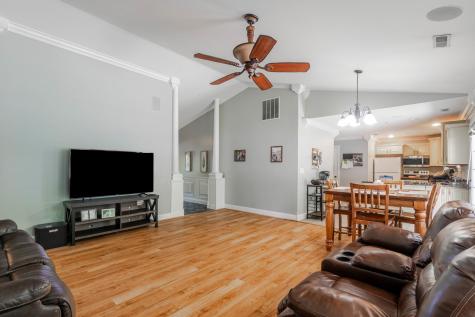 3018 Springfield Road East Peoria IL 61611