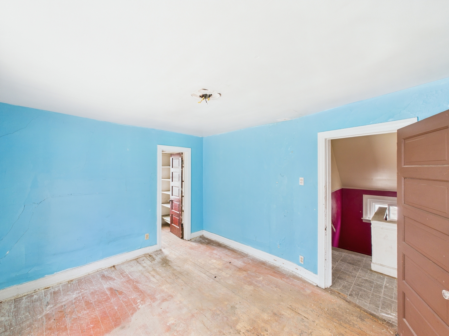 7144 South May Street Chicago IL 60621