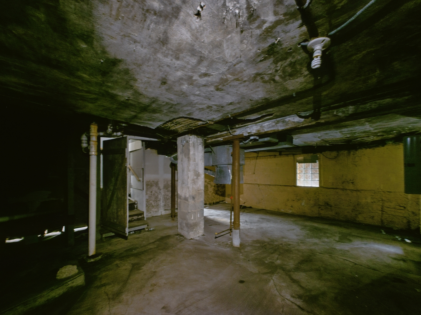 7144 South May Street Chicago IL 60621