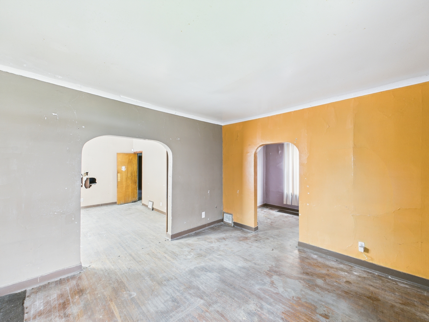 7144 South May Street Chicago IL 60621