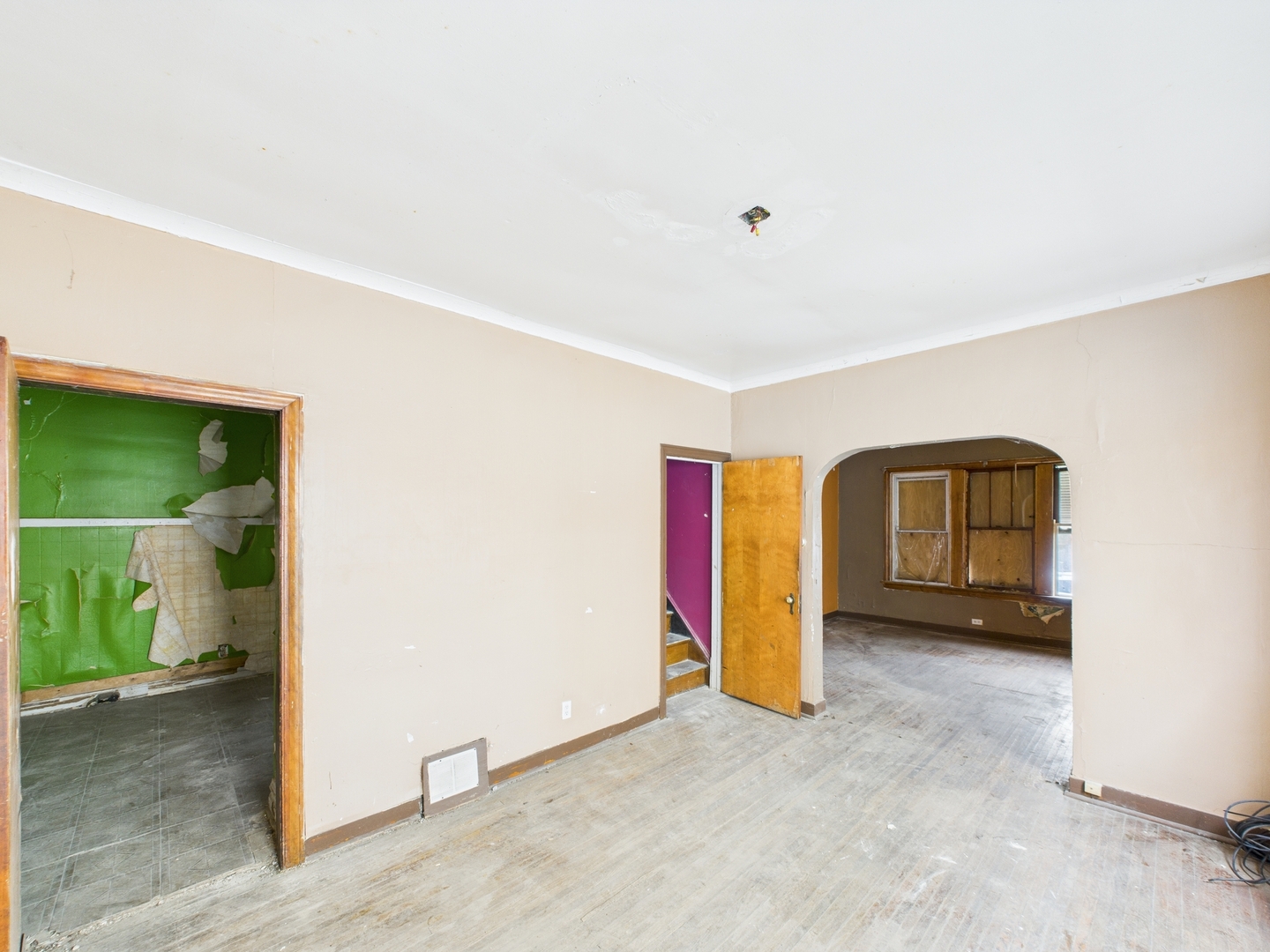 7144 South May Street Chicago IL 60621