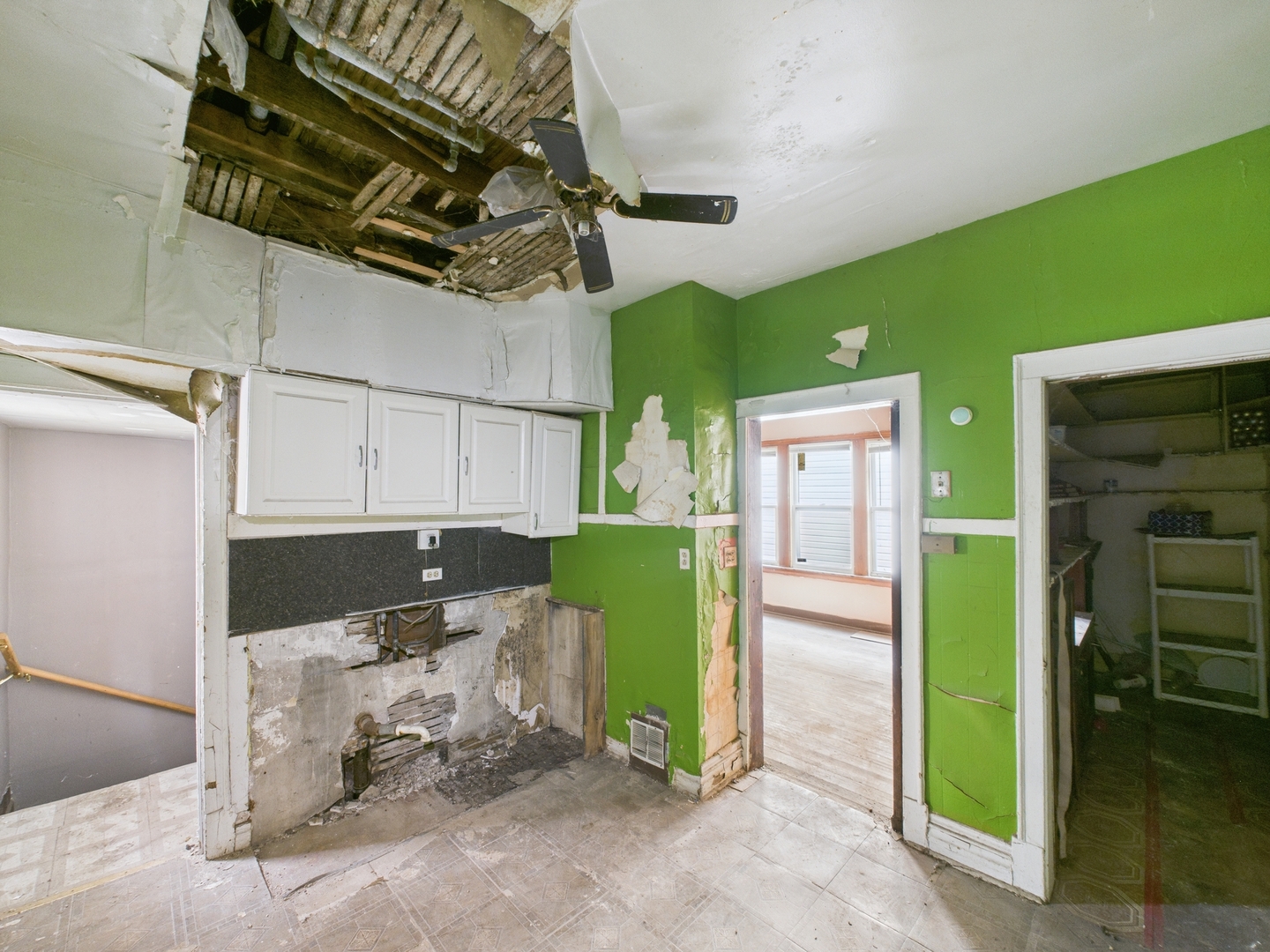 7144 South May Street Chicago IL 60621