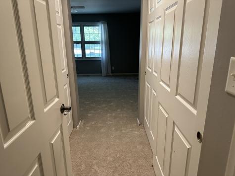 660 Juniper Circle Algonquin IL 60102