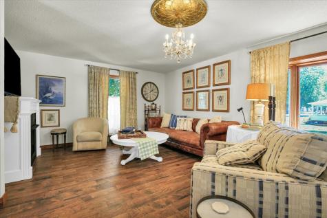 12 South Walnut Street Villa Grove IL 61956