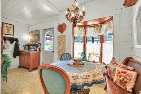 12 South Walnut Street Villa Grove IL 61956
